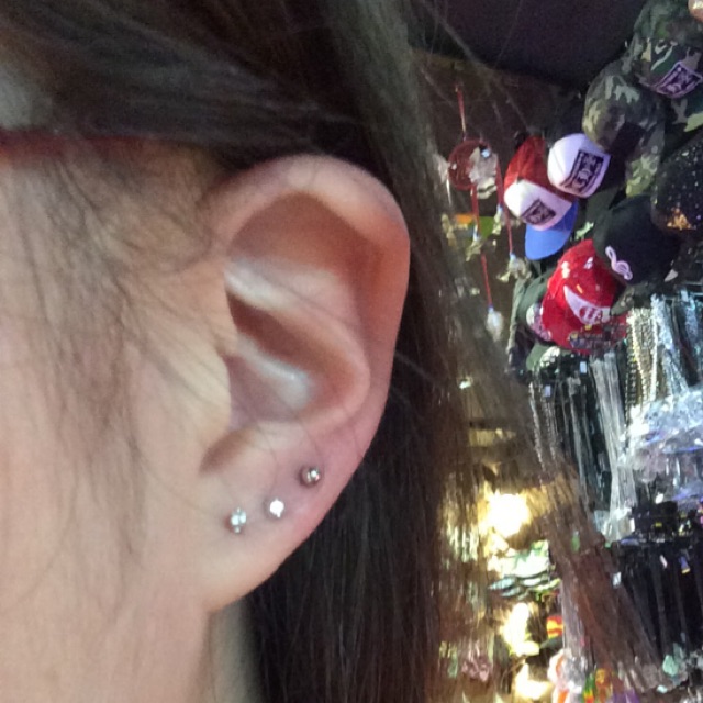 First Jobs & First Pay + Third Earlobe Piercing gingerbreadress Dayre