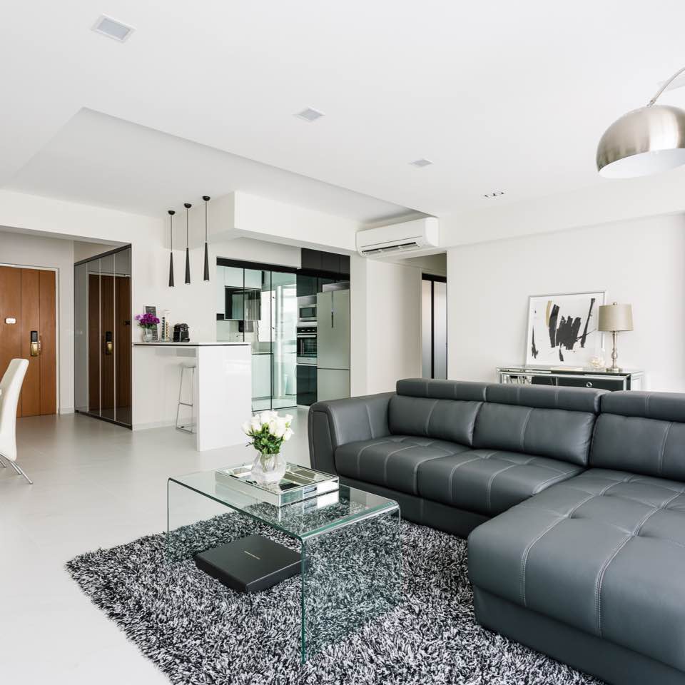 At Home With Lucinda Zhou In Her Modern Glam BTO qanvast Dayre