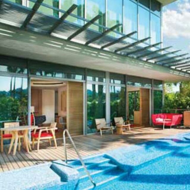 crowne plaza staycation part