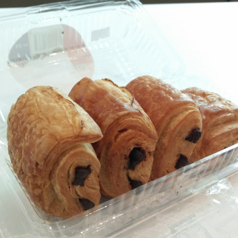 Giants Mini Chocolate Croissants Chye Png Food Poisoning Giants Mini Chocolate Croissants Chye Png Food Poisoning